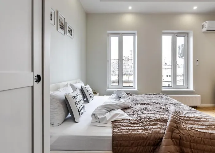 Inshiapartments On Grigorenko's Square * Λβιβ